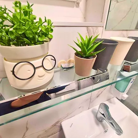 Apartman Sun - Free Garage, Air Conditioner In Rooms, Garden Sarajevo