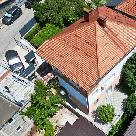 Sun - Free Garage, Air Conditioner In Rooms, Garden Sarajevo