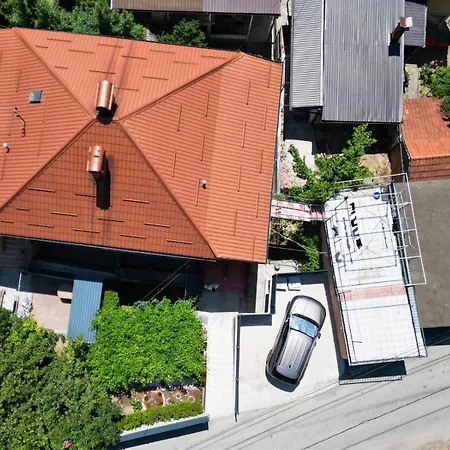 Apartman Sun - Free Garage, Air Conditioner In Rooms, Garden